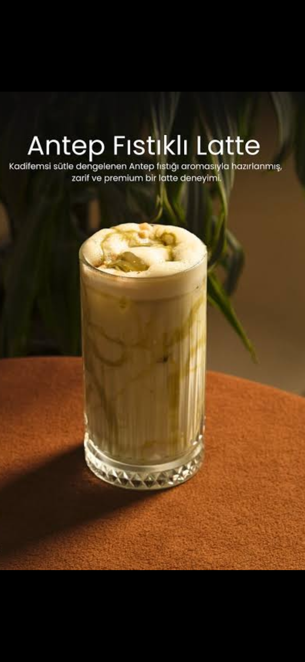 Ice antep fıstıklı latte